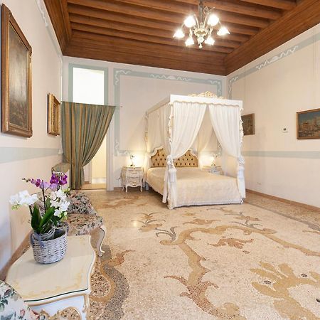 Luxury Apartment Pesaro Papafava Wenecja Zewnętrze zdjęcie