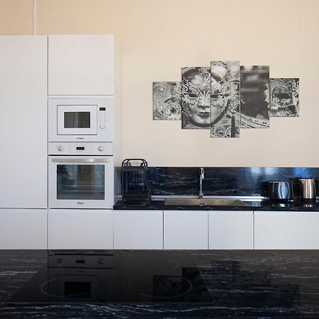 Luxury Apartment Pesaro Papafava Wenecja Zewnętrze zdjęcie