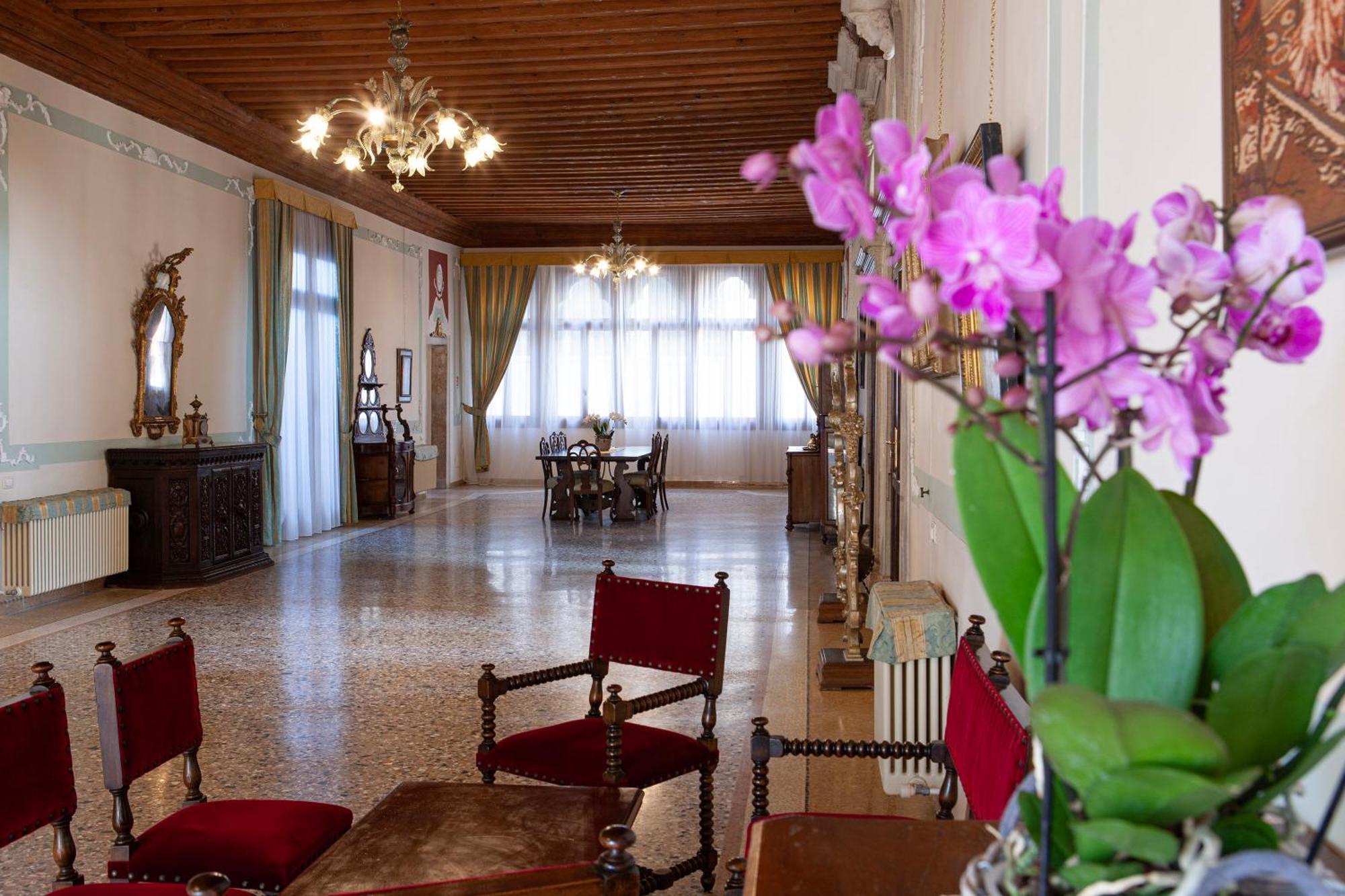 Luxury Apartment Pesaro Papafava Wenecja Zewnętrze zdjęcie